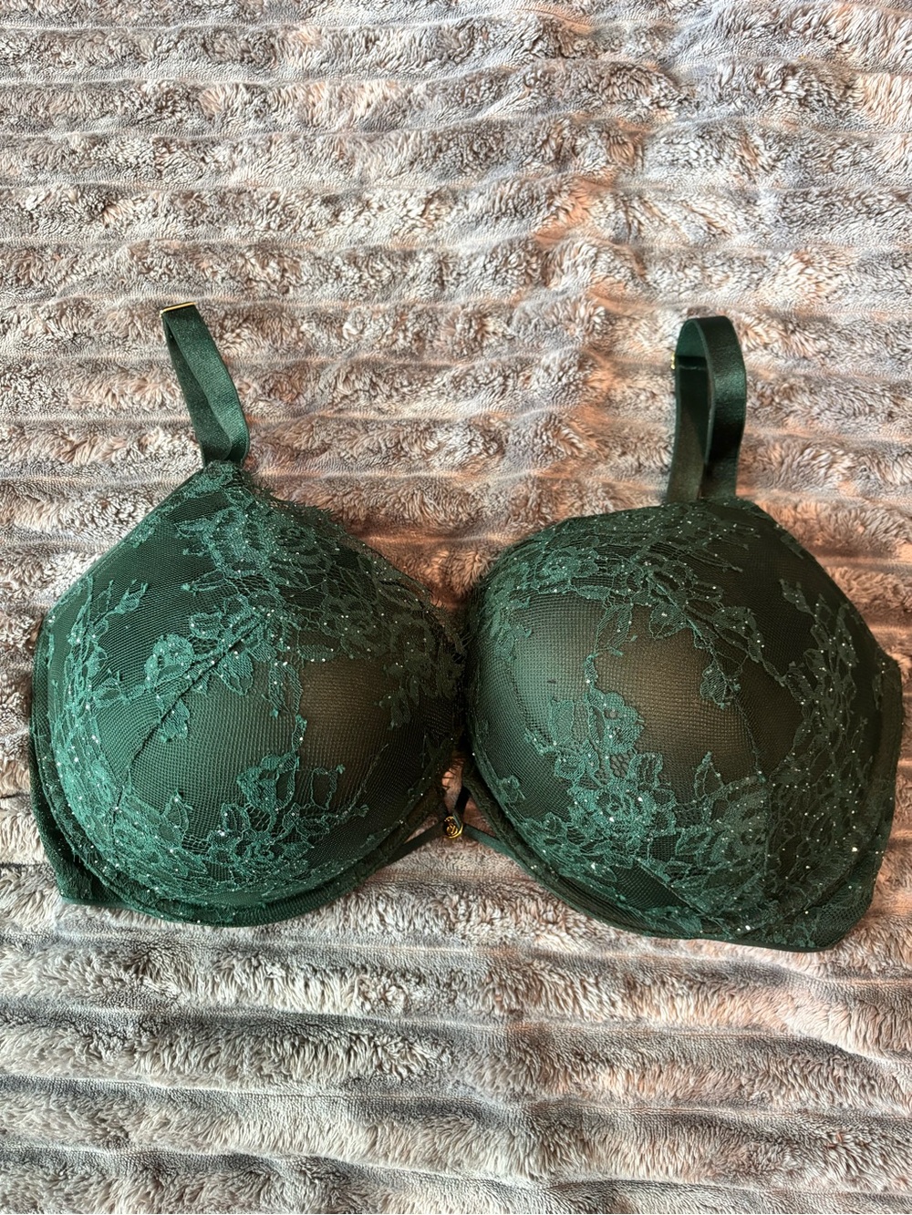 Victoria's Secret Bombshell Dark Green Lace Underwire Bra 38DDD
